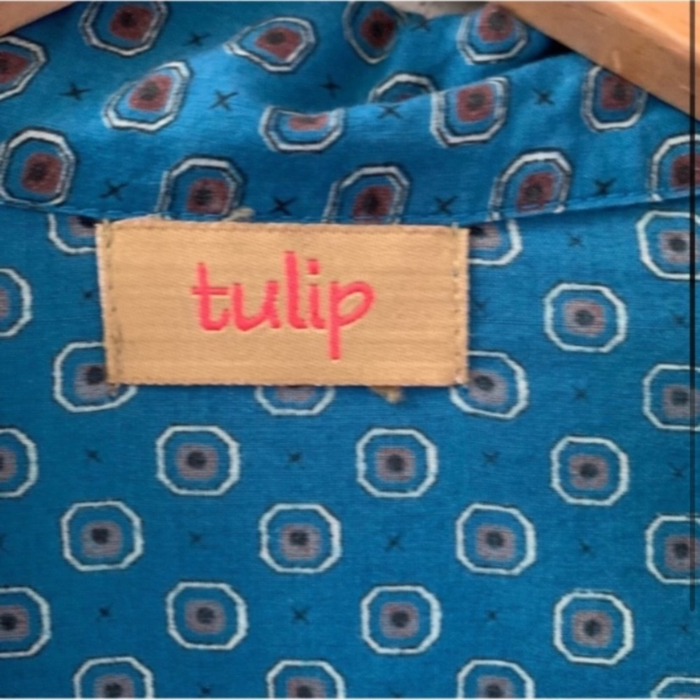 Tulip Button Front Ruffle Tunic - Picture 3 of 6